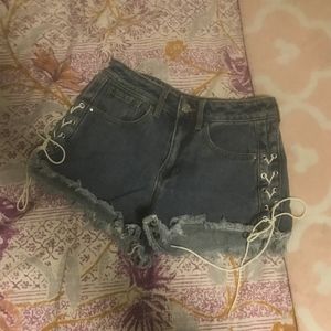 NWOT PacSun Lace-Up Cutoff Denim Shorts